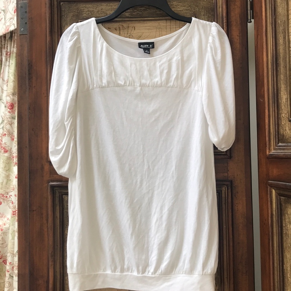 ALLEN B T-SHIRT